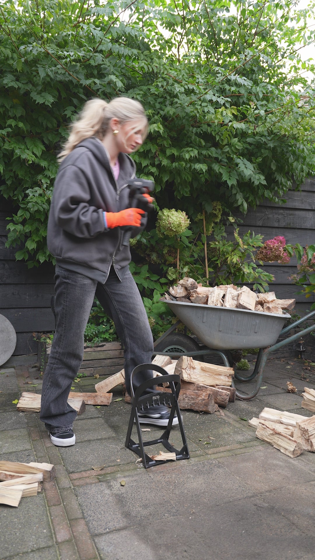 PyroProducts® Wood Splitter